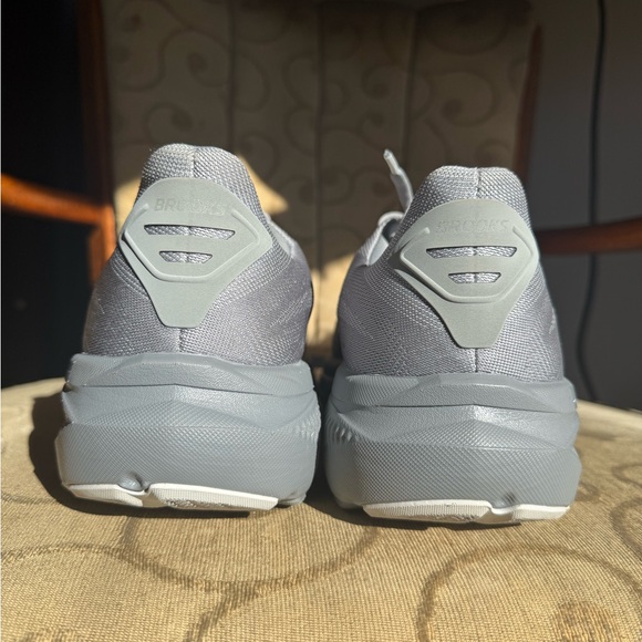 Brooks Ghost 17 Running Shoes - Picture 5 of 10